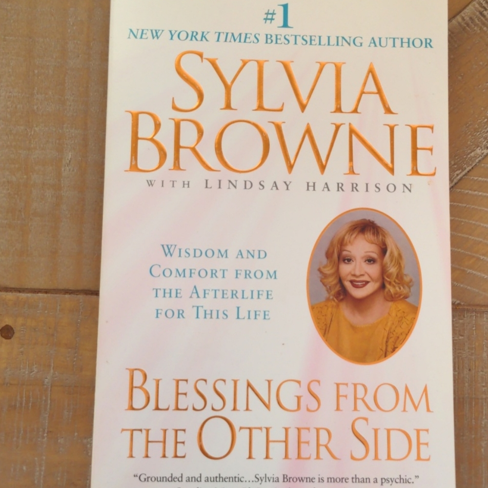 Sylvia Browne Book 📖